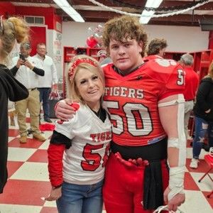 Meet your Posher, Aron